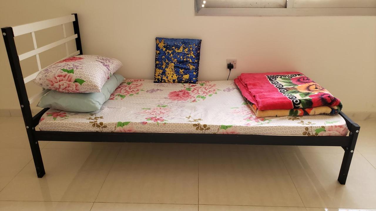 Yahia Guest House Abu Zabi Zewnętrze zdjęcie
